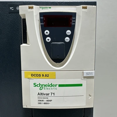 Used Schneider Electric ATV71HD30N4Z Variable Speed Drives Indiana US | J&J Industrial Supply #1303668