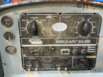 Used LINCOLN ELECTRIC SHIELDARC SA250 Welding Machinery (Other) Ohio US | HGR 24 #1441297