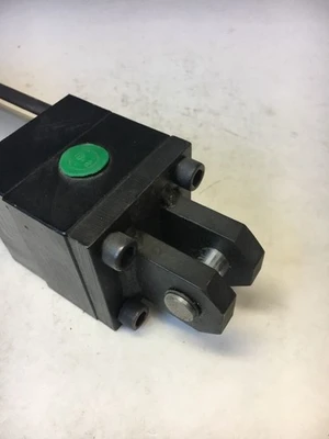 NEW Numatics P2EI-03A1C-DAA0