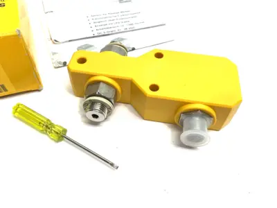 USED TURCK INLINE FLOW MONITOR SENSOR PNP OUTPUT 6870640