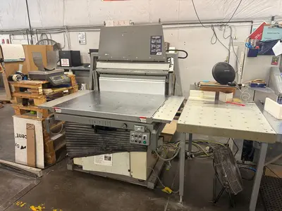 USED 2000 POLAR 137ED-AT AUTOTRIM GUILLOTINE PAPER CUTTING LINE