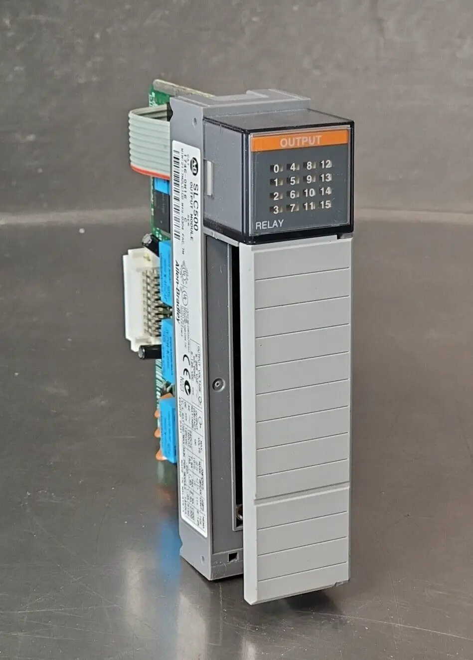 Allen-Bradley 1746-OW16 SLC 500 Digital Contact Output Module (BIN2.3.3)