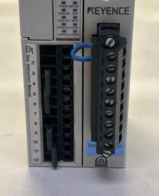 Used KEYENCE SL-R11E Industrial Controls Ohio US | Surplus Asset Holdings #1238989