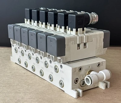 USED SMC SMC VQ7 Solenoid Valve Assembly