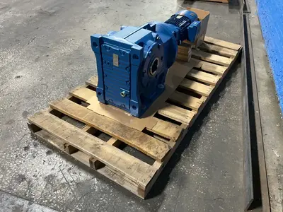 Used SEWEURODRIVE KAZ127 R87 DRN132M4/BE11HR Motors (misc) Ohio US | HGR 24 #1513496