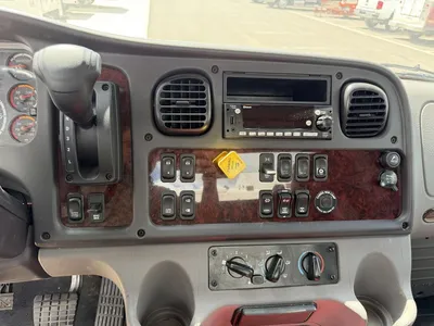 Used 2024 FREIGHTLINER MM106 SERVICE BODY Service & Utility Trucks Minnesota US | Carco Truck & Equipment #1513980