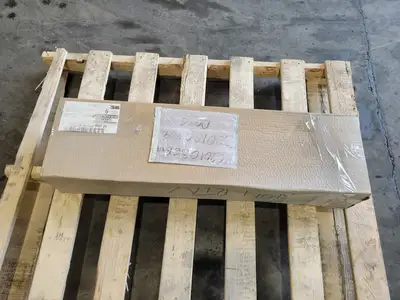 NEW CATERPILLAR 241-6416
