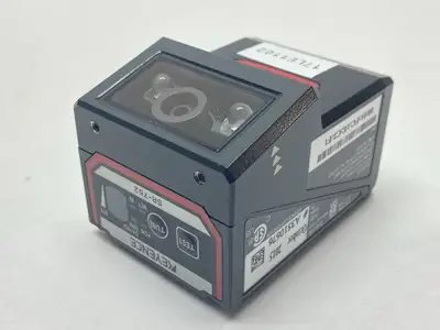 USED KEYENCE ETHERNET-COMPATIBLE 2D CODE READER LONG-DISTANCE TYPE