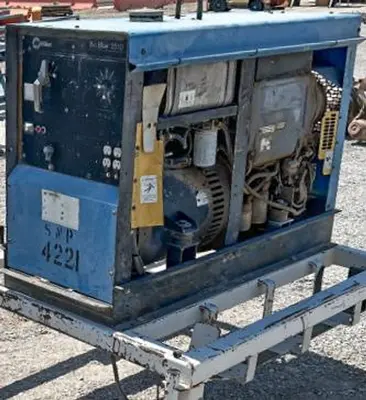 Used MILLER ELECTRIC BIG BLUE 251D WELDER Welding Machinery (Other) Pennsylvania US | East West Machinery & Drilling #1417824