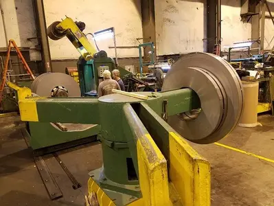 48" X 25,000 LBS. STAMCO SLITTING LINE (USED)