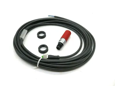 NEW LEUZE RT318K/P-400-S12 LIGHT SCANNER WITH CONNECTION CABLE RT318KP400S12