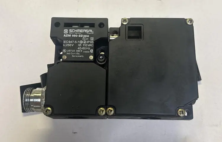 Used SCHMERSAL AZM160-22YPA Relays & Switches | Surplus Asset Holdings #1205694