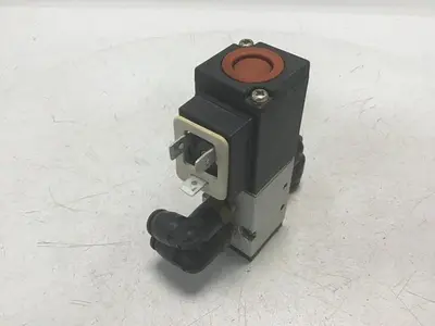 USED KOGANEI 100-4E1-39-SR