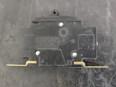 USED SQUARE D QOU130