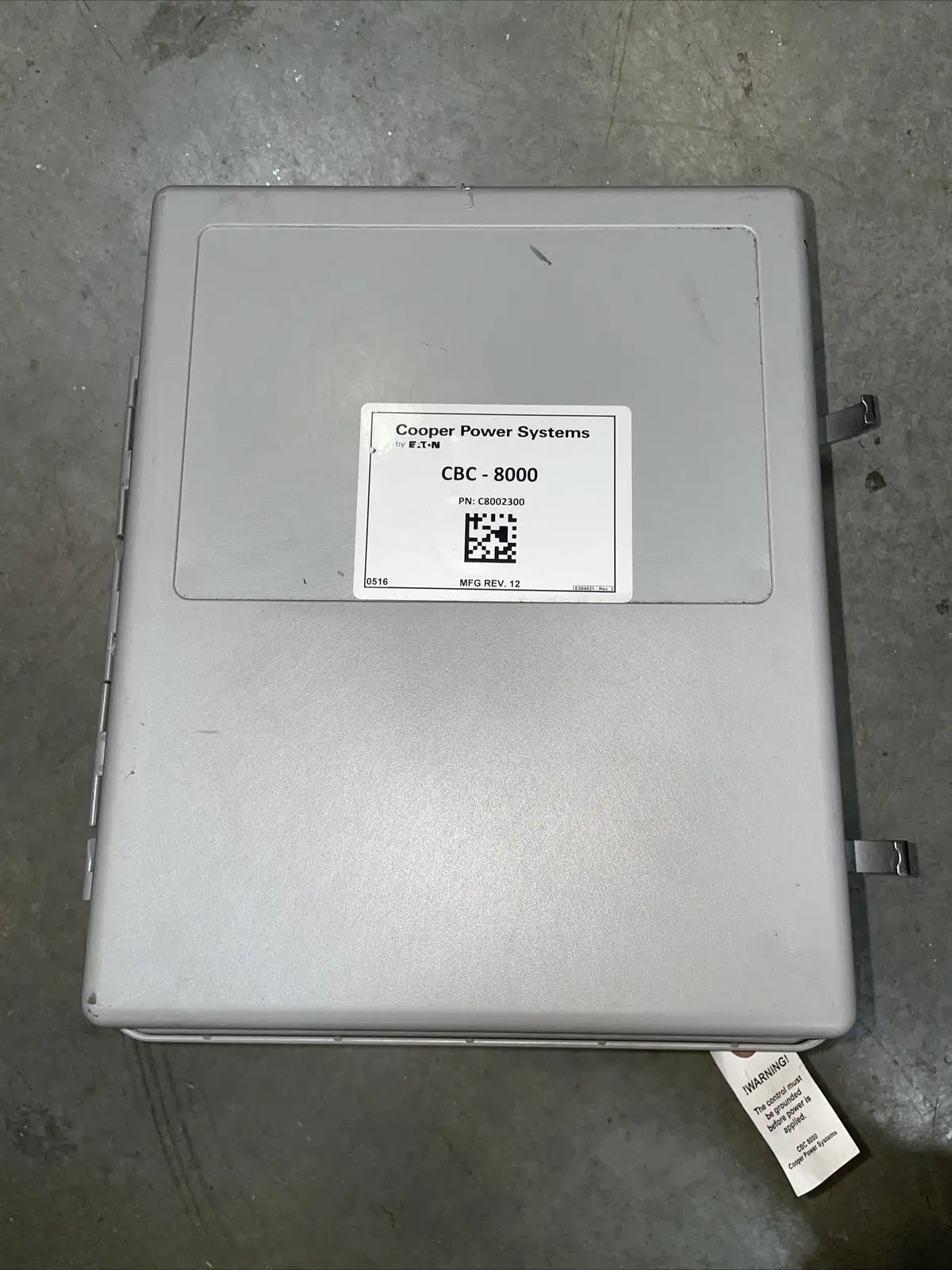 New Cooper Power Systems CBC-8000 Capacitor Bank Control @1A