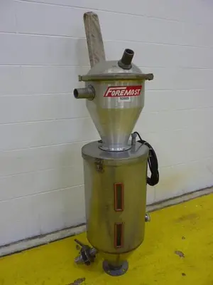 USED FOREMOST MACHINE HOPPER555