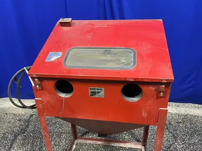 Used CYCLONE BLASTING SYSTEMS _UNKNOWN_ Blast Cleaning Ohio US | HGR 24 #1345391
