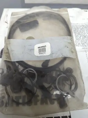 New | in-Stock GRACO 563921 Miscellaneous Equipment (Electrical & Power) | Surplus Asset Holdings #1190092