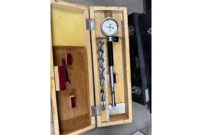 Used _UNKNOWN_ _UNKNOWN_ Bore Gages California US | KD Auctions #1359401
