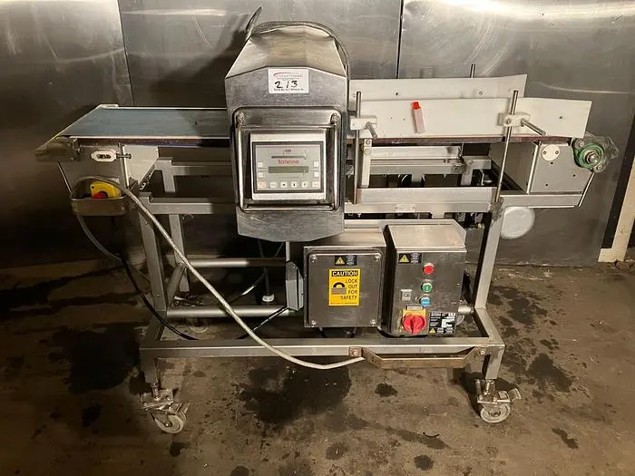 Used SAFELINE _UNKNOWN_ Metal Detectors Ontario CA | The Equipment Kings #395616