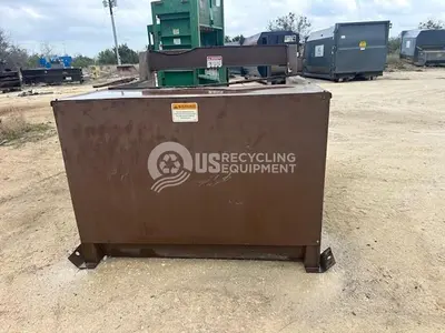 USED MARATHON TC-220T STATIONARY WITH RAMJECT 30 YARD CONTAINER