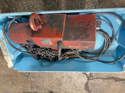 USED DAYTON 3YB77