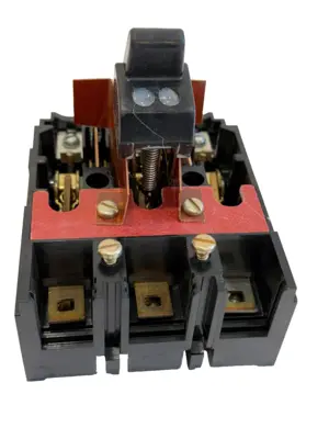 NEW GENERAL ELECTRIC 565B714G42 DISCONNECT SWITCH UNIT 30A 600V 3POLE