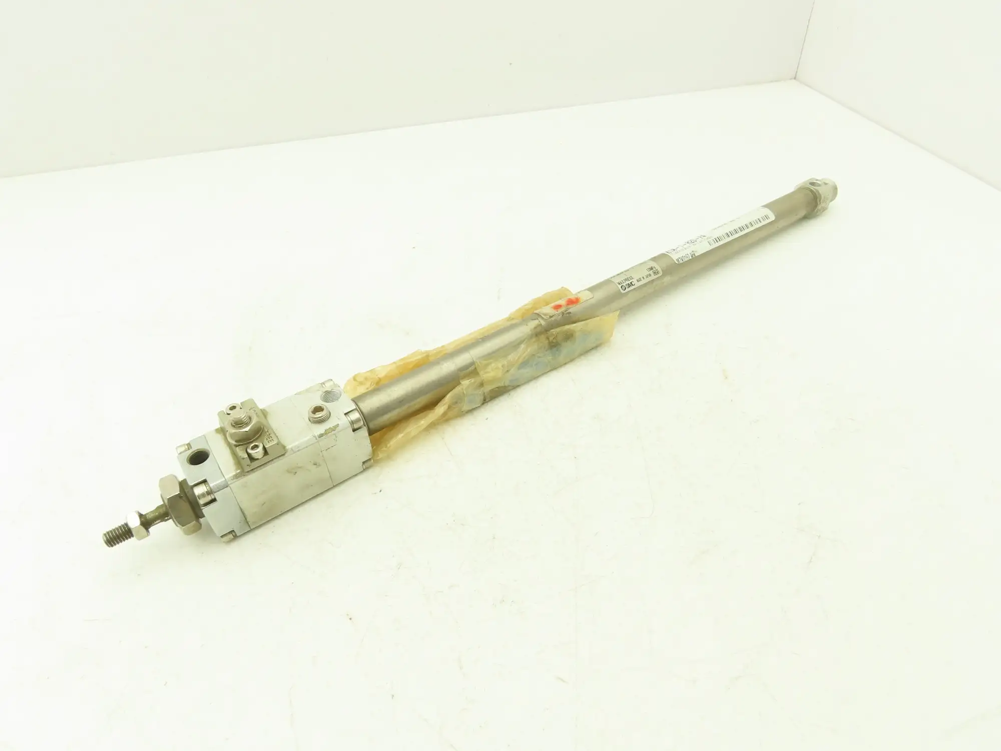 SMC CDLM2F20-350-E Pneumatic Air Cylinder 20mm Bore 350mm Stroke w/Fine Rod Lock