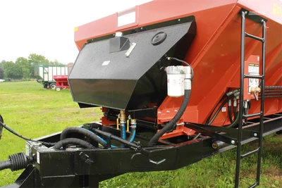 New | in-Stock 2026 PEQUEA SP550 Manure Spreaders Pennsylvania US | Zimmerman Farm Service #1409899