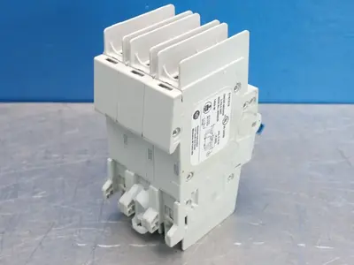 New | in-Stock ALLEN BRADLEY 1489M3D200 Circuit Breakers | HGR 24 #732076