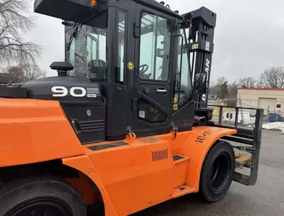 USED 2016 DOOSAN D90S-7