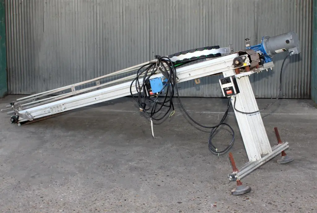 SPC7319  Conveyor 4.5" wide x 96" table top conveyor