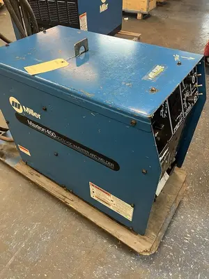 USED MILLER 452