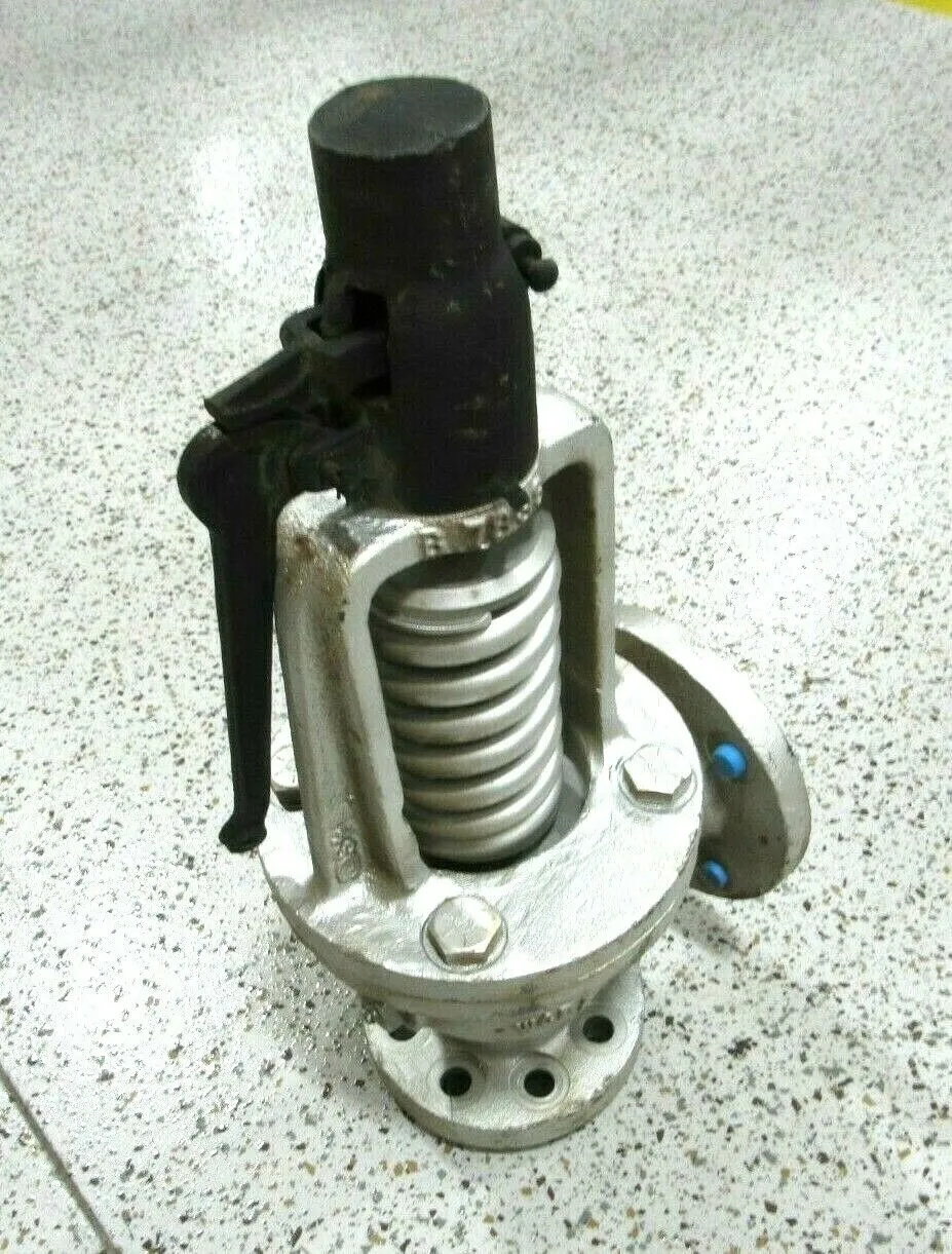REFURBISHED KUNKLE 300LKH01-AS SAFETY RELIEF VALVE SIZE 2 330PSI 300LKH01AS