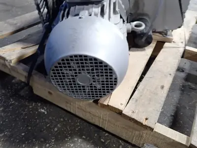 USED 2018 BECKER U5.165/001