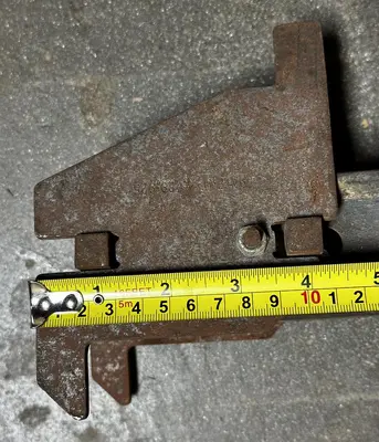 Lot of 32 JTL Taylor Glue Rack Clamp Carrier Clamps