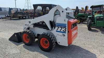 USED 1999 BOBCAT 773G