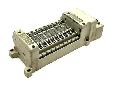 VV5QC11-10N3FD0-S | SMC  Plug-In Base Pneumatic Manifold - Used