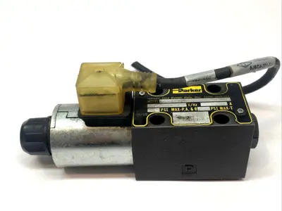 USED PARKER HYDRAULIC DIRECTIONAL VALVE 2-POS 24VDC 5000PSI