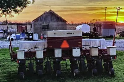 Used 1984 INTERNATIONAL 800 CYCLO AIR PLANTER Planters Michigan US | Proxy Equipment #1385117