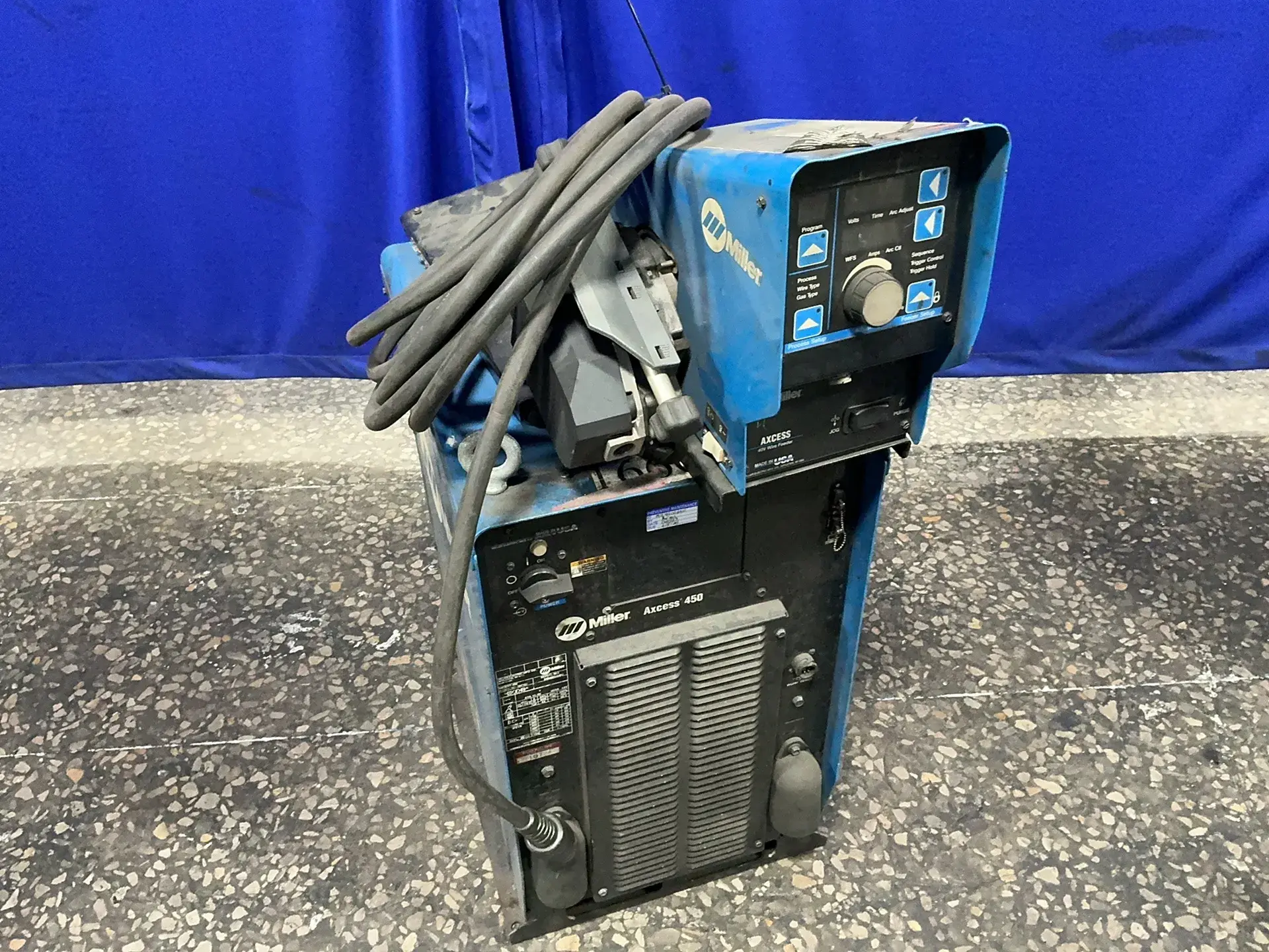 Used MILLER AXCESS 450 Welding Machinery (Other) Ohio US | HGR 24 #1278953