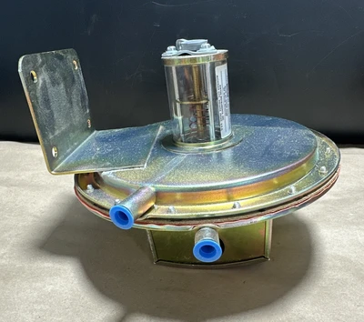 NEW Dwyer 1638-1