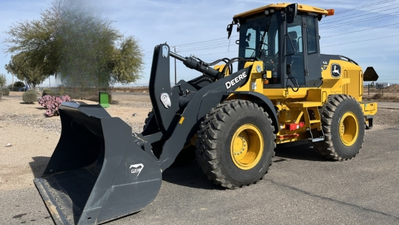 USED 2025 Deere 544 P-TIER
