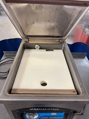 Used _UNKNOWN_ _UNKNOWN_ Vacuum Sealers Illinois US | Federal Equipment Company #1365420