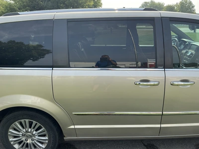 Used 2014 CHRYSLER TOWN & COUNTRY Vans Michigan US | Miedema Asset Management Group #1337323