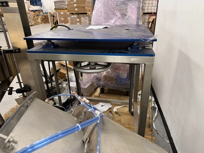 Used _UNKNOWN_ _UNKNOWN_ Cap Sorter Feeder Rhode Island US | Federal Equipment Company #1347747