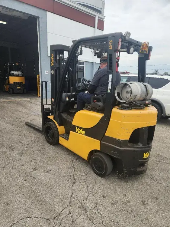 Used 2015 YALE GLC060VXNVSE085 Misc Industrial Equipment Kentucky US | Aucto #565296