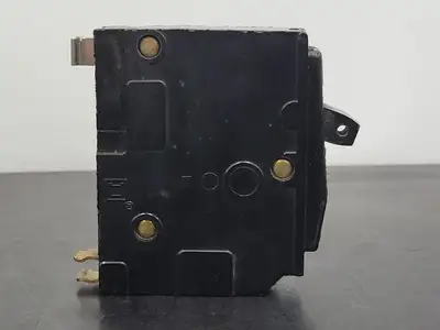 USED SQUARE D QO115