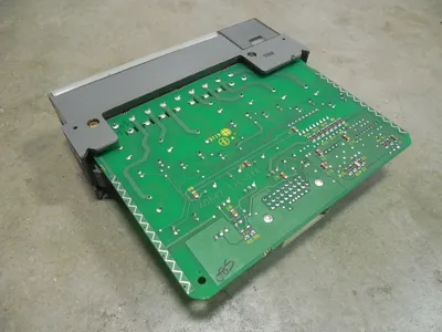Allen Bradley 1746-OX8/A SLC 500 Output Module Used