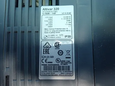 Used SCHNEIDER ELECTRIC ATV320U07S6C Variable Speed Drives Ohio US | HGR 24 #1006627